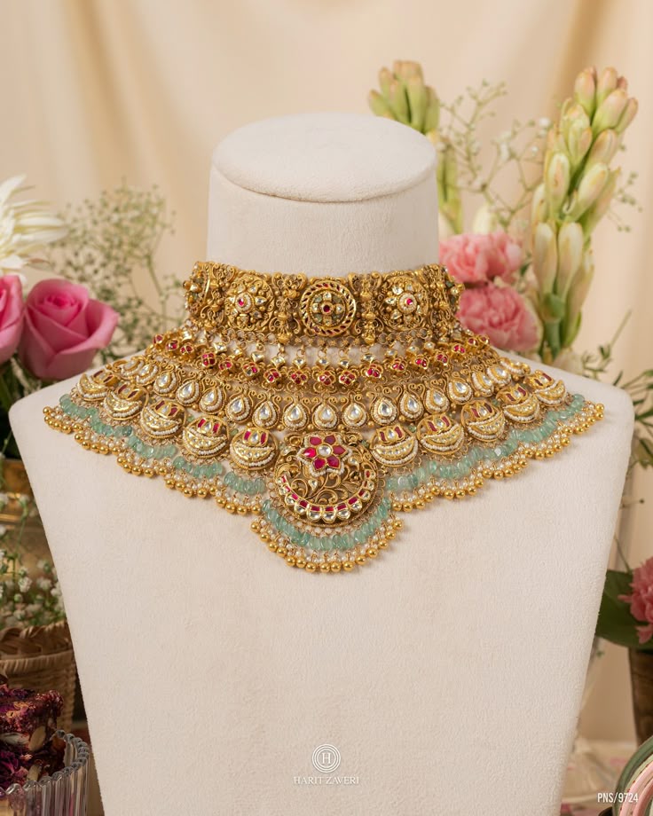 Antique gold choker
