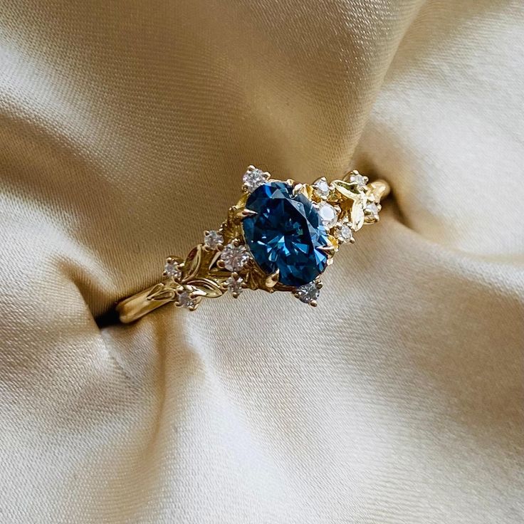 Sapphire cluster ring
